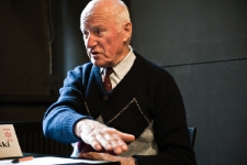 Janusz Czapliński podczas Misterium Pamięci "Ocalone Losy" 2013