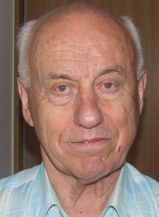 W sklepach była woda sodowa, ocet i s&oacute;l - Dariusz Machnicki - fragment relacji świadka historii [AUDIO]