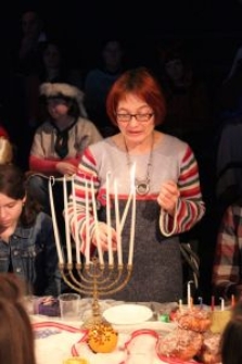 Jedna Brama - Dwa Święta - spotkanie wok&oacute;ł tradycji Chanuki i Bożego Narodzenia