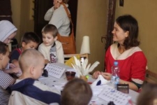 Warsztaty kaligrafii i czerpania papieru w Bramie Grodzkiej