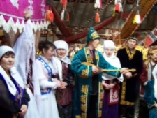 Święto Nauryz w tradycyjnej kazachskiej jurcie