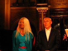 Małgorzata Niezabitowska i Tomasz Pietrasiewicz - laueraci nagrody im. Ireny Sendler w 2014 roku