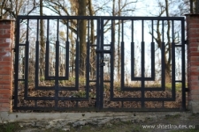 Jewish cemetery in Szczebrzeszyn, the gate