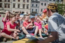 Warsztaty z dziećmi na lubelskim Placu Farnym