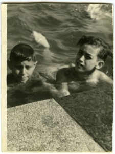 Dziesięcioletni Seweryn Jabłoński z kolegą