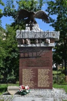 Włodawa, Monument to the memory of soldiers of the Home Army