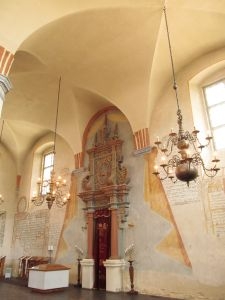 Wnętrze Wielkiej Synagogi w Tykocinie