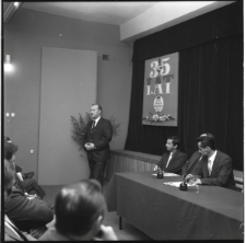 Skan Negatywu, 3 &ndash; 5 red Andrzej Molik