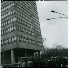 Skan Negatywu, 1 - 12 Pokazy straży na wieżowcu przy ul. Wieniawskiej