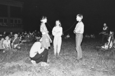 Pasowanie na kolonistę podczas kolonii w Dorohusku