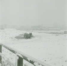 Skan Negatywu, 1 - 2 Wykopki na ul. Szopena, 3 - 6 Pierwsze lodowiska, 7 - 12 Budowa drugiej części Bulwaru nad Bystrzycą