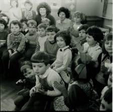 Skan Negatywu, 1 - 9 Czerwona Czapeczka w przedszkolu na Starym Mieście, 10 - 12 Dachy Starego Miasta.