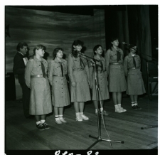 Skan Negatywu, 1 - 12 Koncert z lilijką