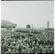 Skan Negatywu, 1 - 12 Manifestacja na Majdanku