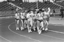 Mistrzostwa Polski w lekkoatletyce na stadionie miejskim w Lublinie - konkurs chodu sportowego kobiet