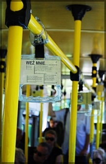 Wnętrze trolejbusu Miasta Poezji