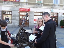 Drukowanie wierszy na ulicach Lublina