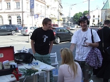 St&oacute;ł Poezji na Placu Łokietka