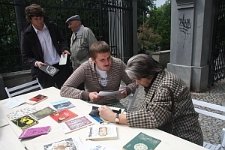 Stół Poezji przy Parku Saskim