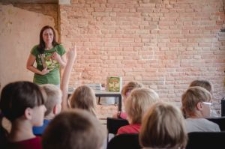 Spotkanie z bajkopisarką Moniką Madejek