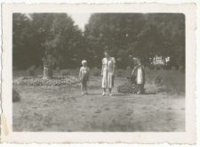 Sadzenie kwiat&oacute;w w Soli