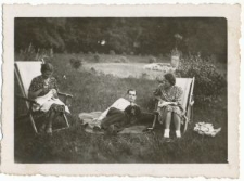 Odpoczynek na trawniku w Soli