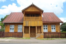 Dom Icka Goldberga przy ul. I Armii Wojska Polskiego 1 w Dubience, elewacja frontowa