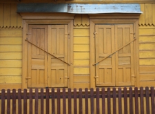 Okiennice domu Icka Goldberga przy ul. I Armii Wojska Polskiego 1 w Dubience