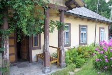 Elewacja frontowa dawnej apteki przy ul. Chełmskiej 9 w Dubience