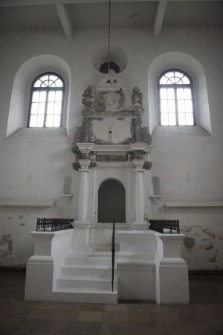 The aron kodesh at the synagogue in Łęczna