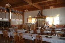 Wnętrze synagogi w Centrum Historii Polskich Żyd&oacute;w w Dynowie