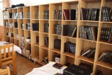 Wnętrze synagogi w Centrum Historii Polskich Żyd&oacute;w w Dynowie