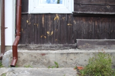 Przyziemie domu drewnianego przy Rynku 15 w Dubience