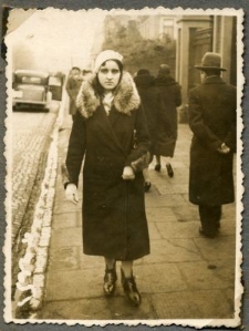 Danuta Truchlińska na ul. Bernardyńskiej