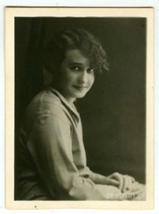 Maria Du Chateau