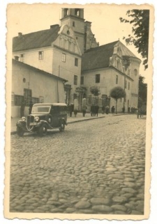 Ulica Bernardyńska w Lublinie, widok na kościół i klasztor bernardynów