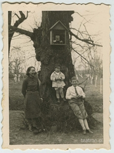 Jan i Aleksander Du Chateau w majątku Strzelce koło Hrubieszowa