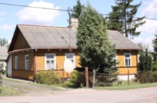 Dom drewniany przy ul. Uchańskiej 37 w Wojsławicach