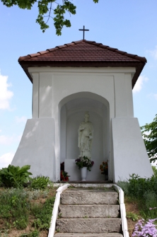 Kapliczka św. Floriana przy ul. Uchańskiej w Wojsławicach