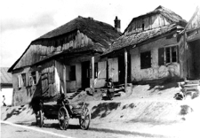 Krasnobród, domy drewniane w rynku