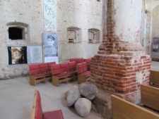 Wnętrze synagogi w Orli