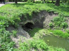 Fragment zabytkowego mostu w centrum Lubomla