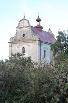 Kościół pw. Trójcy Przenajświętszej w Lubomlu, widok od strony południowo-zachodniej