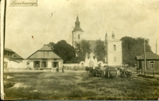 P&oacute;łnocna pierzeja rynku w Szczebrzeszynie