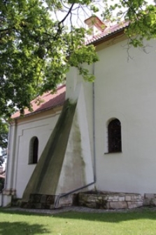 Północna elewacja cerkwi pw. Zaśnięcia Przenajświętszej Bogurodzicy (ok. 1560) przy ul. Sądowej 11 w Szczebrzeszynie