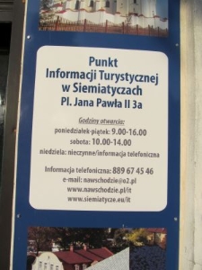 Tablica informacyjna Punktu Informacji Turystycznej w Siemiatyczach
