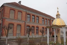 Budynek dawnej szkoły męskiej w Rohatynie, obecnie szkoła nr 2