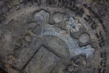 Fragment macewy na cmentarzu żydowskim w Biłgoraju