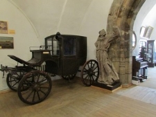 Muzeum krajoznawcze w Ostrogu znajdujące się w wieży murowanej Zamku Książąt Ostrogskich