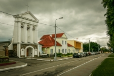 Dzwonnica kościoła św. J&oacute;zefa w Wołożynie z 1816 roku, plac Swobody